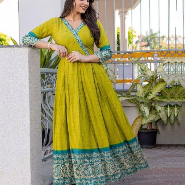 Women Printed Anarkali Kurta